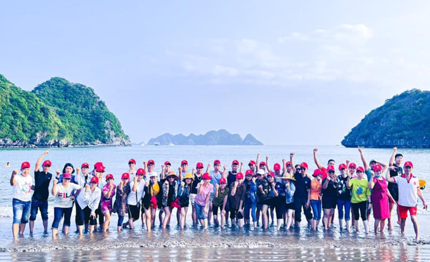 Hoạt động tập thể của Kim Môn